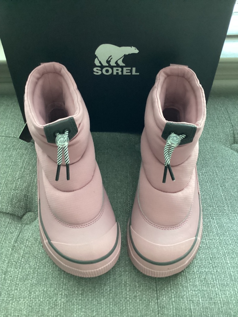 SOREL Out N About IV Puffy Lace-Up Waterproof Boot (Women) 8M - Picture 10 of 10